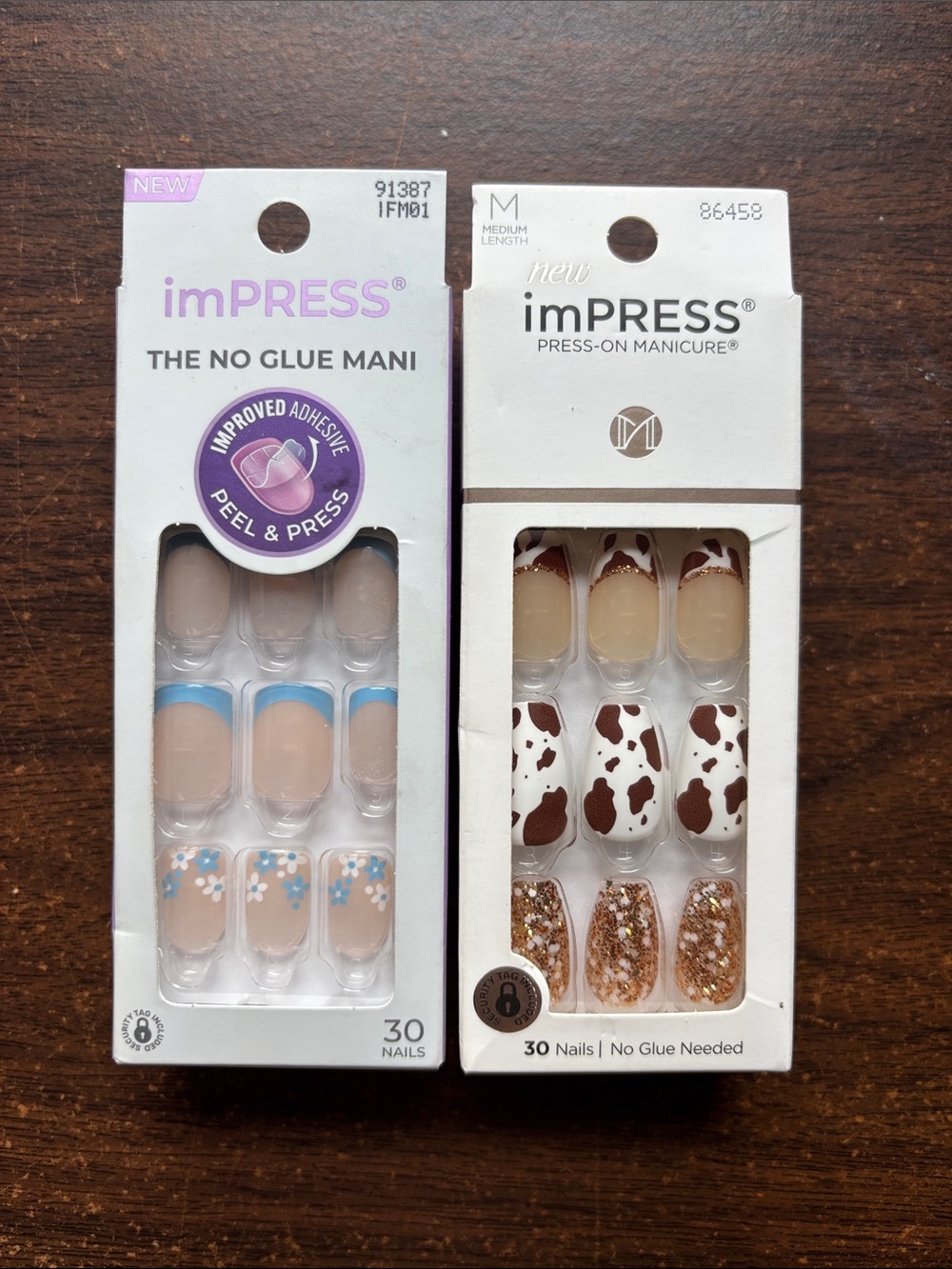 Womans press on nails - NEW